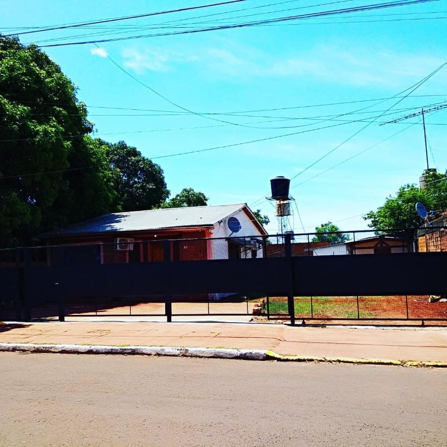 Dona Rosa Villa Puerto Iguazu Exterior photo