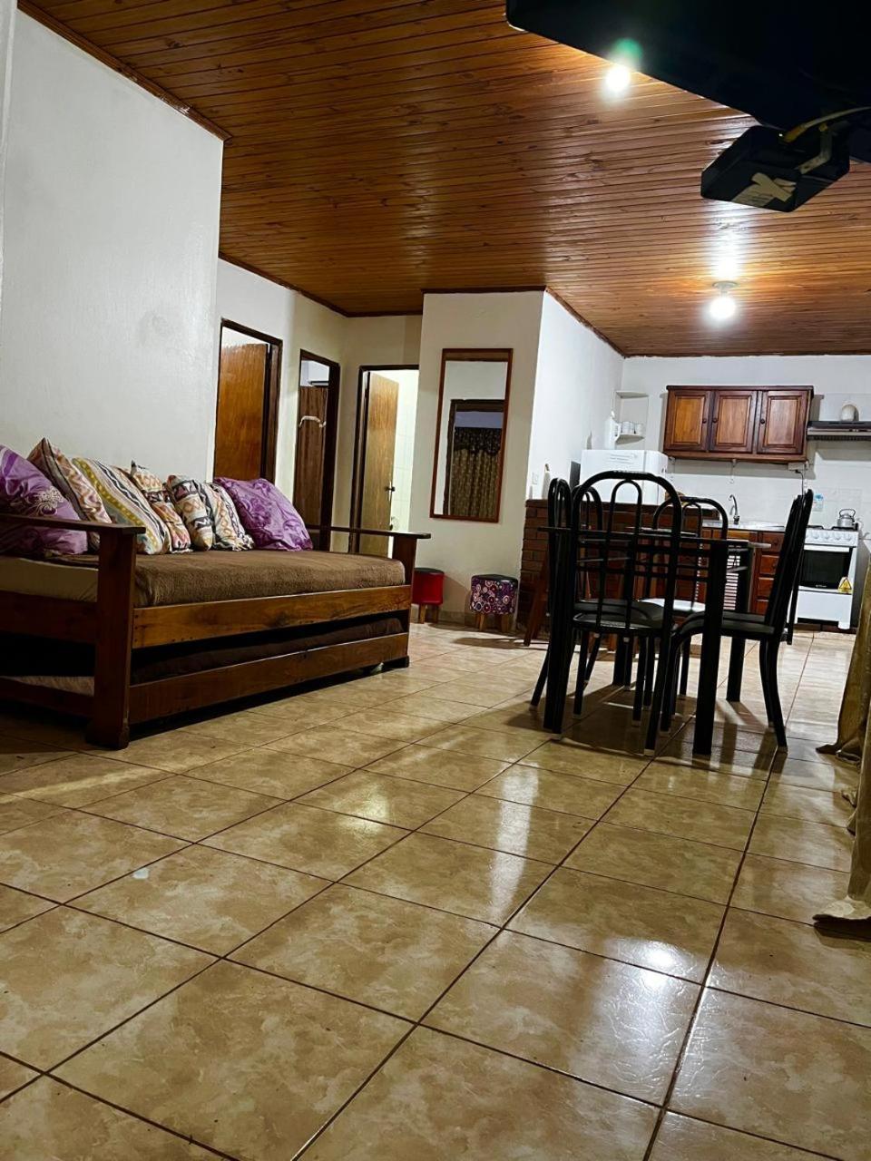 Dona Rosa Villa Puerto Iguazu Exterior photo